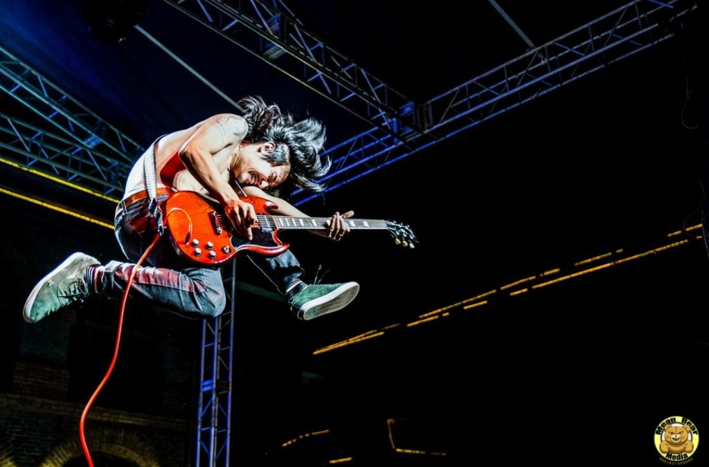 Top 5 guitarist photos for 2015 in China