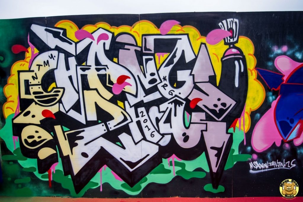 14925438_10211026763453286_4903227421711434204_n Changzhou Dragon Hiphop and graffiti festival