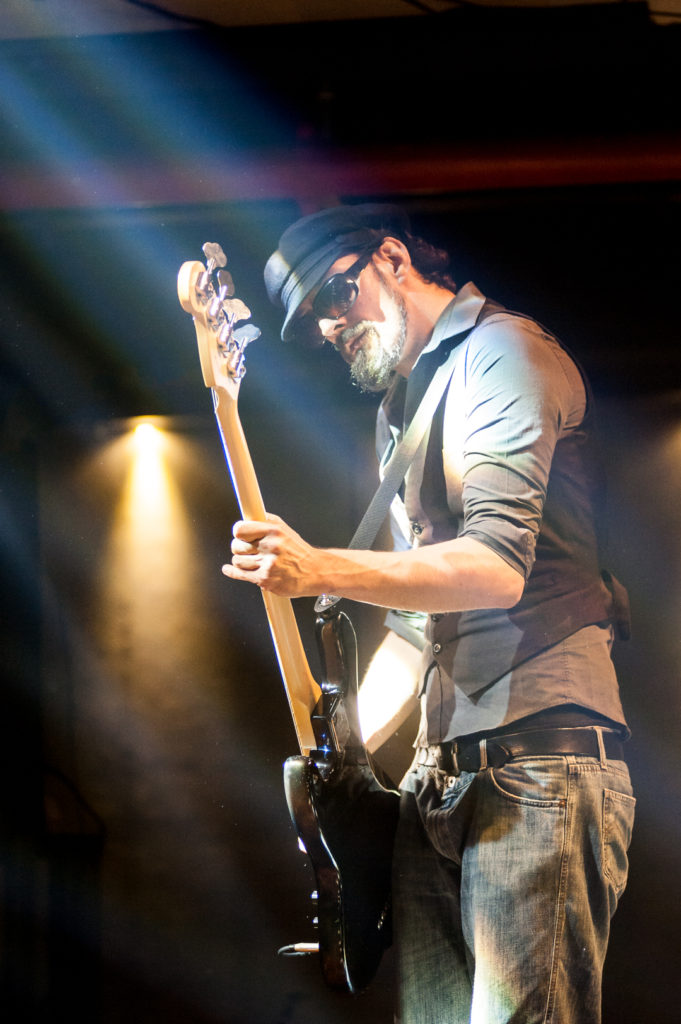 d8eaf92bgw1evg4q3z861j20au0gota7 Octopuss Band playing at Changzhou MiGong Livehouse 2015
