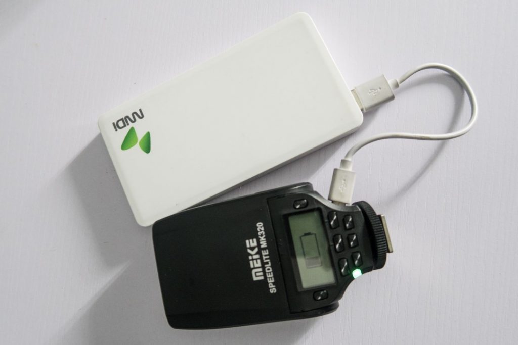 IMG_0023-683x1024-683x1024 Flash for Fuji Camera  MEIKE MK-320F review