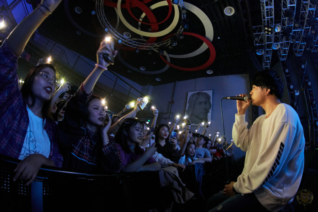 D3S_5109-682x1024 葡萄不愤怒乐队 at Ola Livehouse Nanjing China 2019