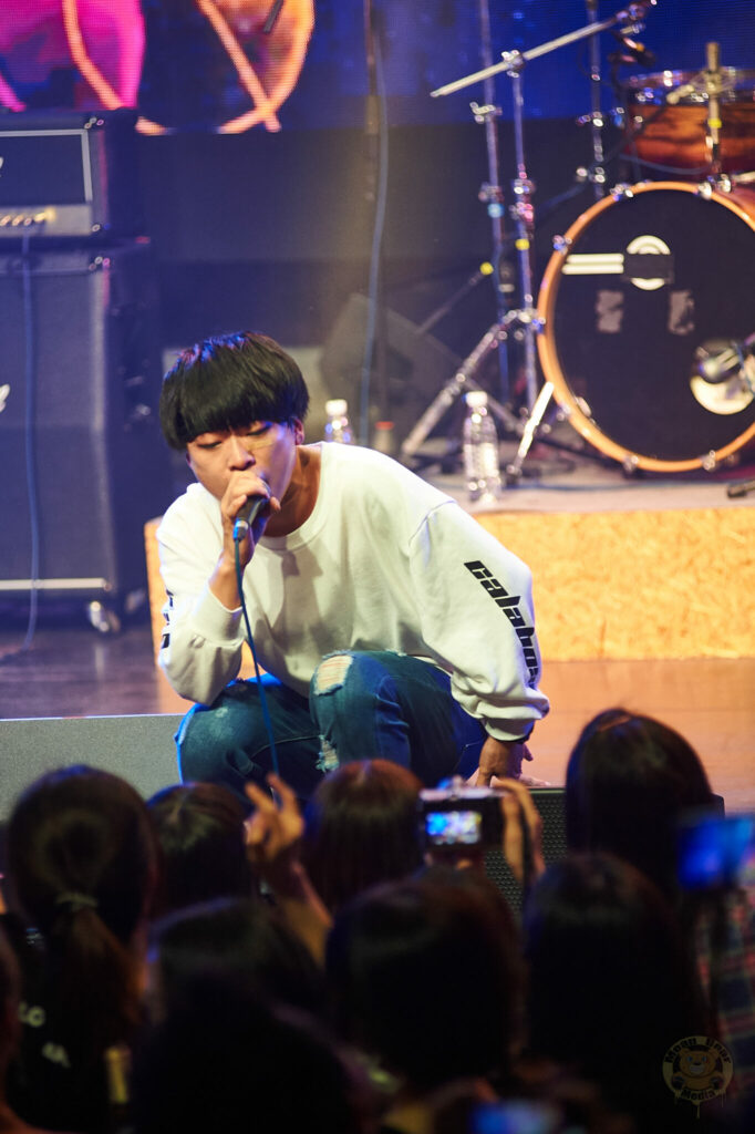 D3S_5109-682x1024 葡萄不愤怒乐队 at Ola Livehouse Nanjing China 2019