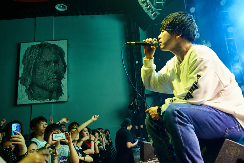 D3S_5109-682x1024 葡萄不愤怒乐队 at Ola Livehouse Nanjing China 2019
