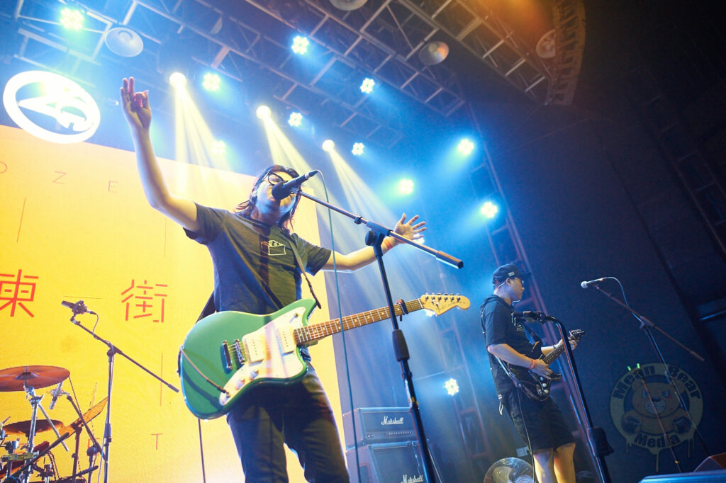 NDF_6254-682x1024 冷冻街乐队 playing at Ola Livehouse in Nanjing China 2019