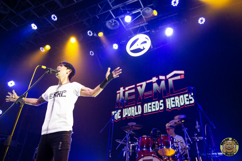 DSC_4122-1024x683 相对论乐队 playing at Ola Livehouse in Nanjing China 2019