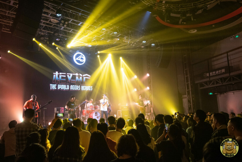 DSC_4122-1024x683 相对论乐队 playing at Ola Livehouse in Nanjing China 2019