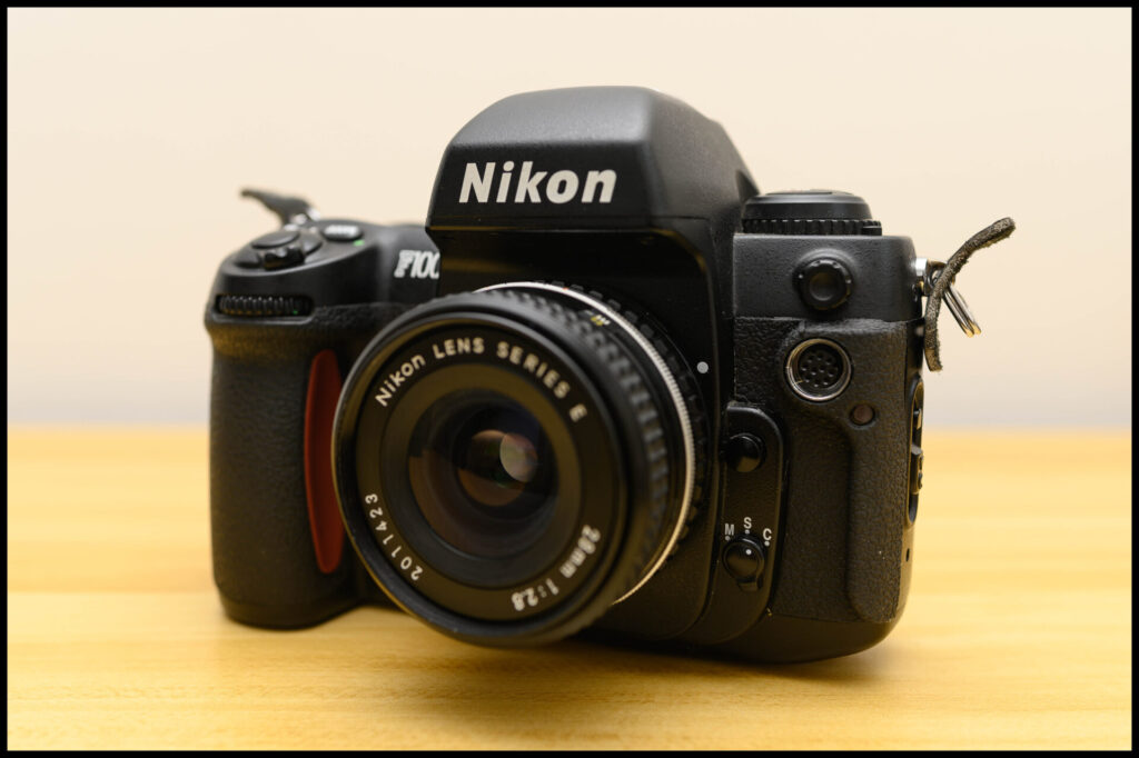 nikon f100 mount